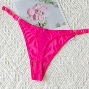 NWT M and XL Victoria’s Secret Thong
